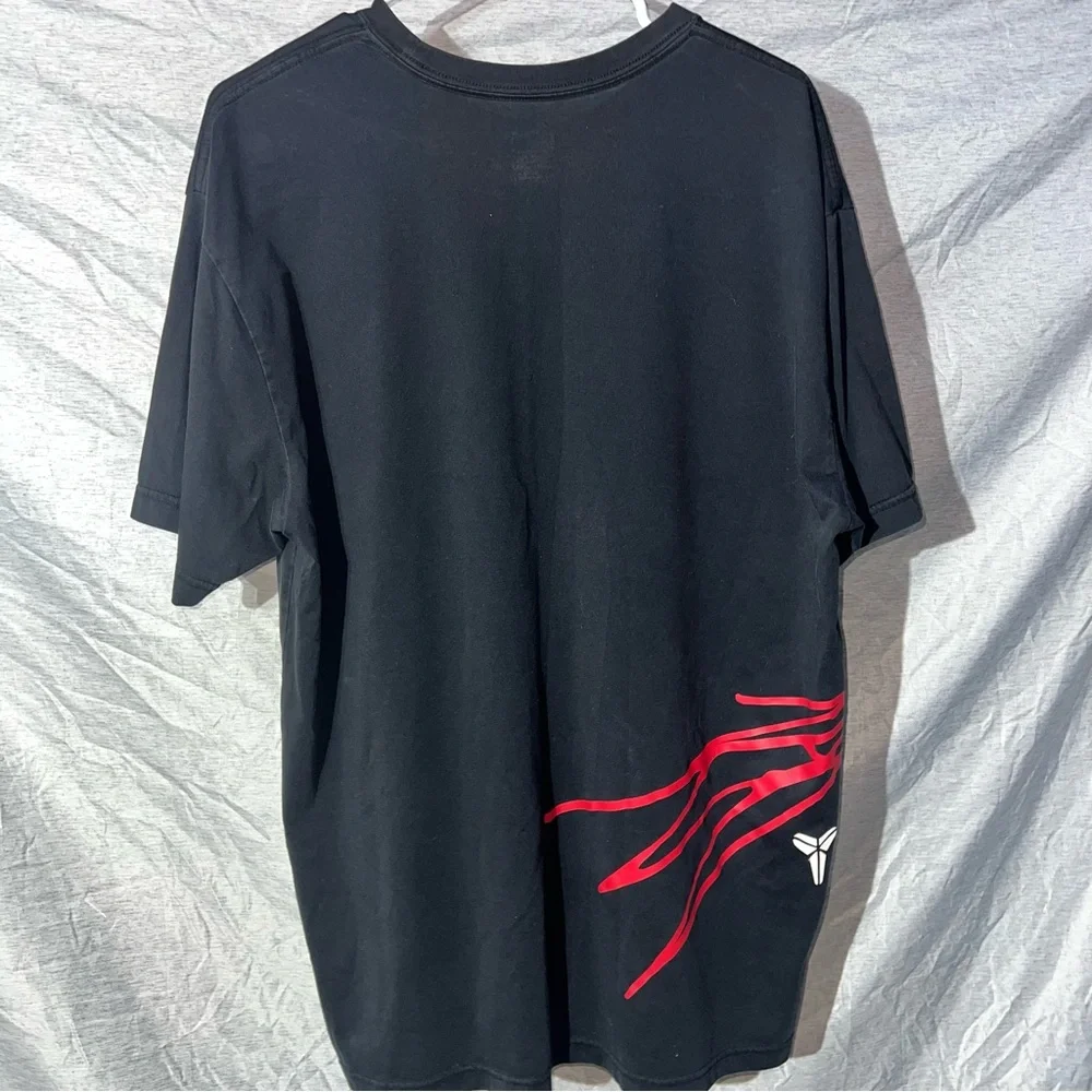 Nike Kobe Bryant 24 Graphic Tee - Men’s XL - Picture 3 of 6